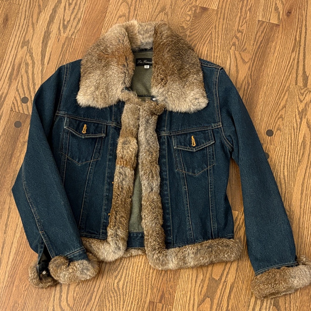 Denim Jacket with real Fur Trim